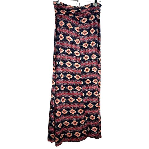 LIVING DOLL Los Angeles Y2K Aztec Maxi Skirt, Fold Over Waist, Size: M - Picture 8 of 8